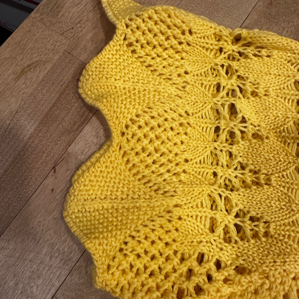 Regalia Yellow Ruffled Cropped Blouse - Picture 5 of 6